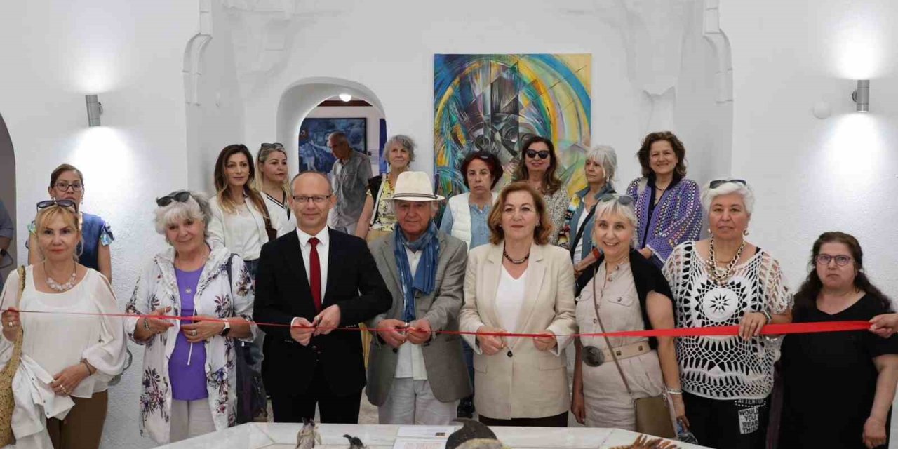 Sanat kardeşliği sergisi Menteşe’de açıldı