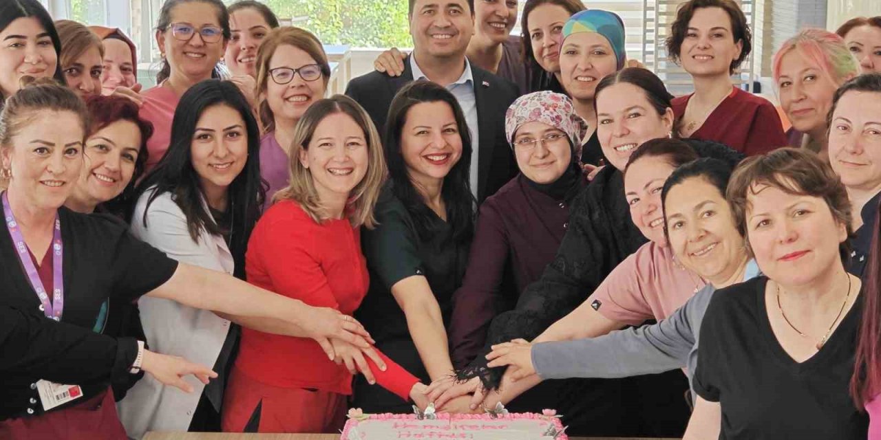 Menteşe Devlet Hastanesinde sağlık sektörünün meleklerine pastalı kutlama