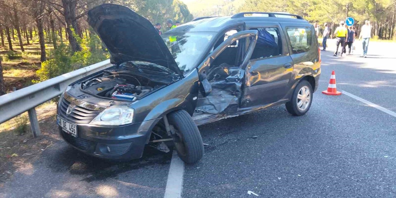 Muğla’da trafik kazası: 2 yaralı