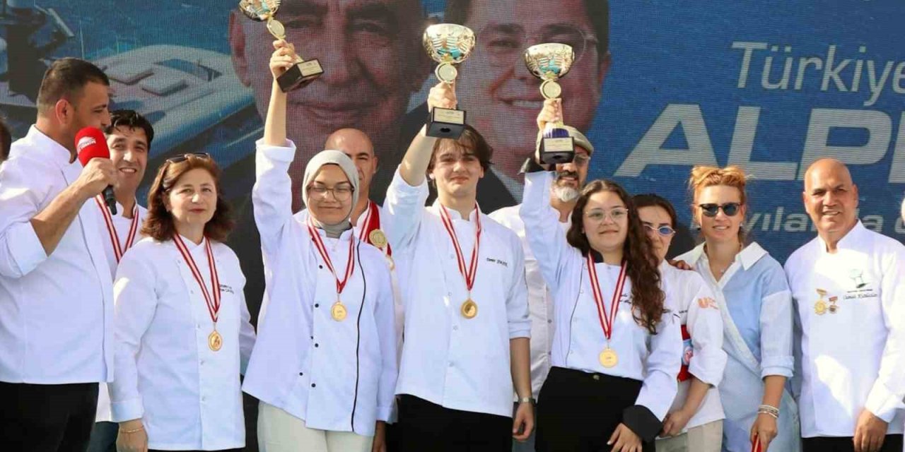 MSKÜ’lü aşçılardan tüm kategorilerde altın madalya
