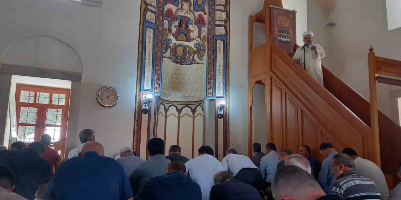 Diyanet’ten gençlere ‘evlenin’ ebeveynlere de ‘evlilikleri zorlaştırmayın’ çağrısı