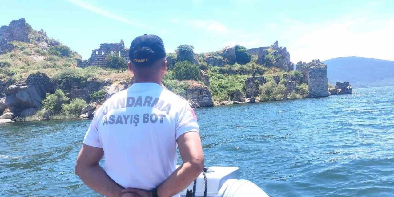 Aydın jandarması biyokaçakçılara göz açtırmıyor
