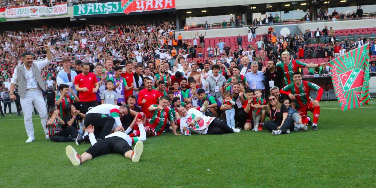 Karşıyaka, final için sahaya çıkıyor