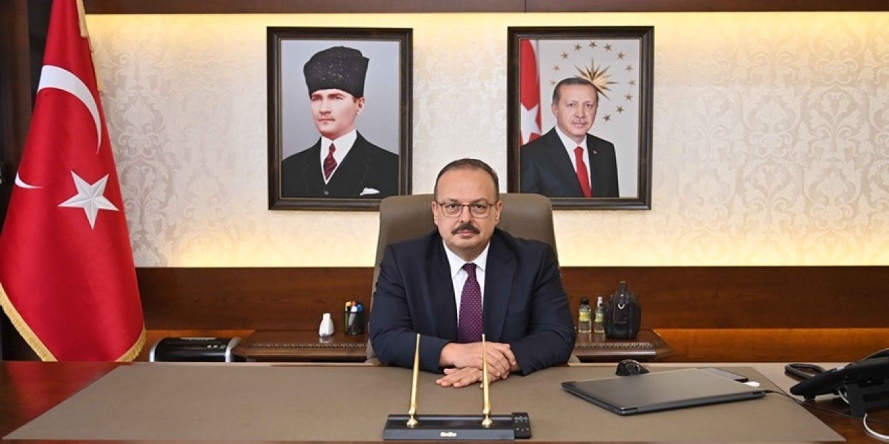 Aydın Valisi Canbolat: "Cumhuriyetimizin teminatı gençlerimizdir"