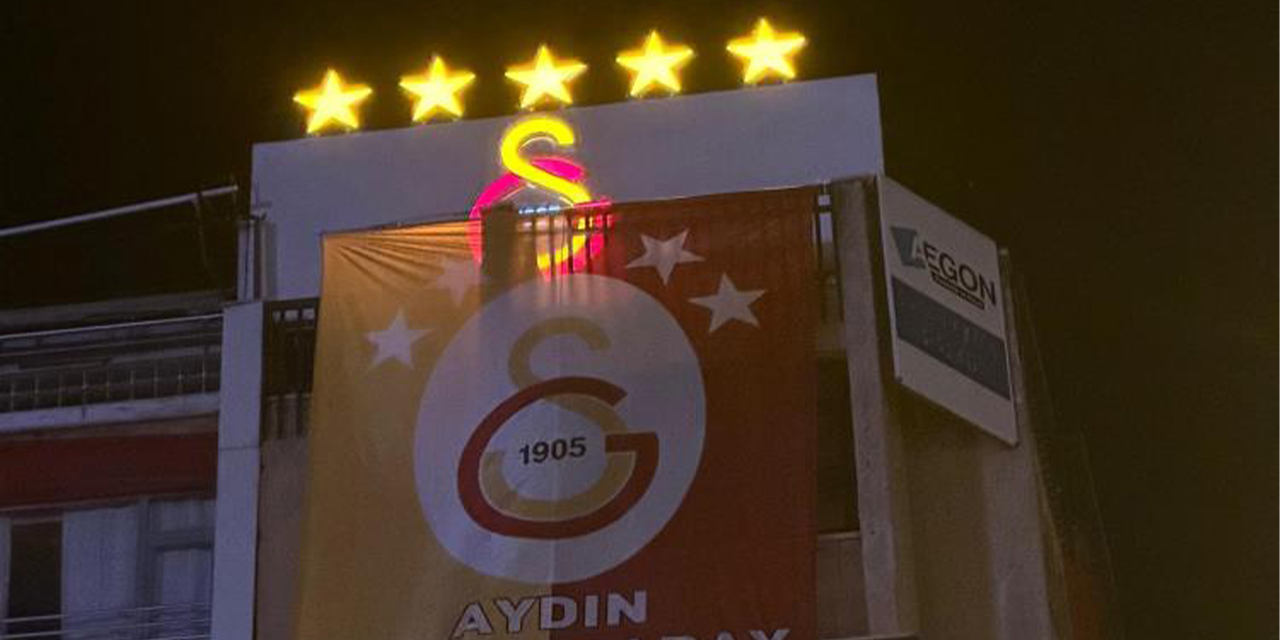 Aydın Galatasaray Taraftarlar Derneği 5. yıldızı yaktı