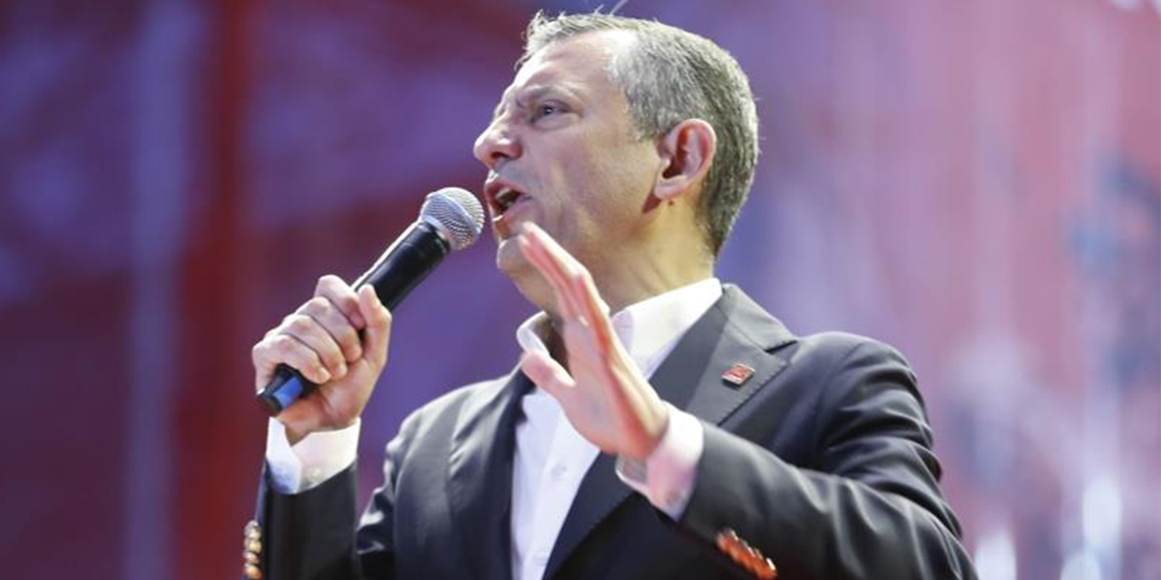 CHP’den İzmir’de Demokrasi Mitingi: “Millet iradesine sahip çıkıyor”