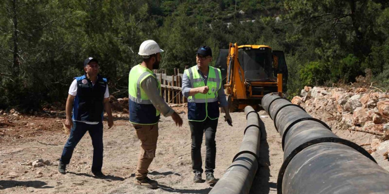 Bodrum’da arızalı su isale hatlarının 3 bin 200 metresi yenilendi