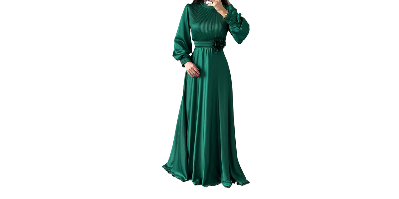 Leyuze Butik'ten tesettür takım modasında zarif ve modern seçenekler