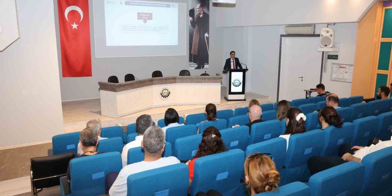Denizli OSB’de Kapasite Geliştirme Küresel Rekabetçilik Destek programı anlatıldı