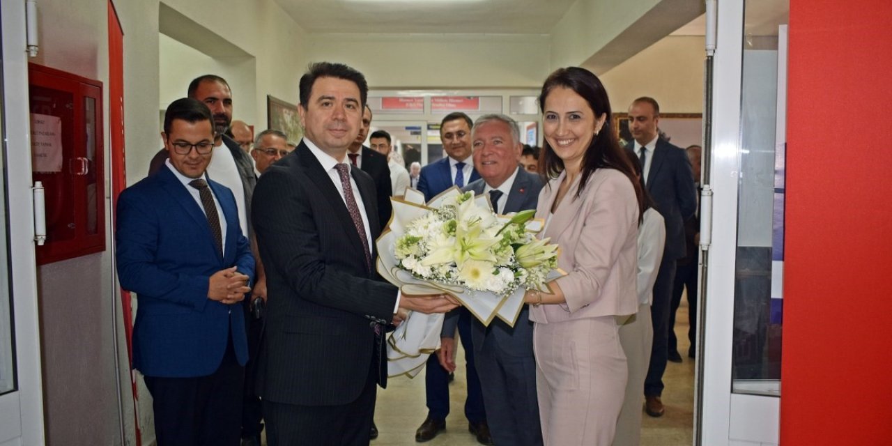Honaz Vergi Dairesi Müdürlüğü törenle hizmete açıldı