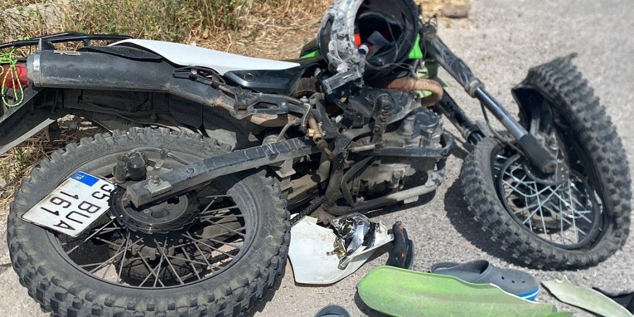 Kamyona çarpan motosiklet sürücüsü hayatını kaybetti