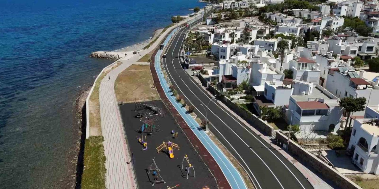Turgutreis yolu yenilendi