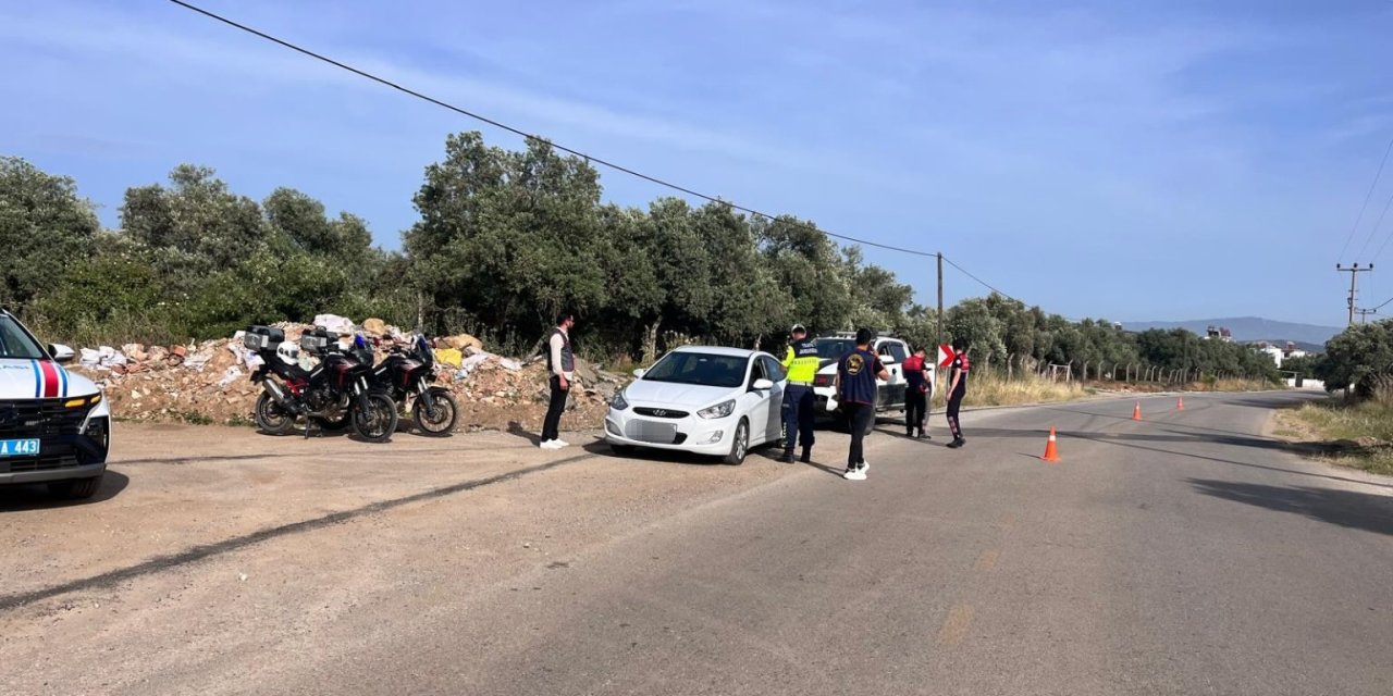 Aydın’daki trafik uygulamasında 38 sürücüye işlem yapıldı