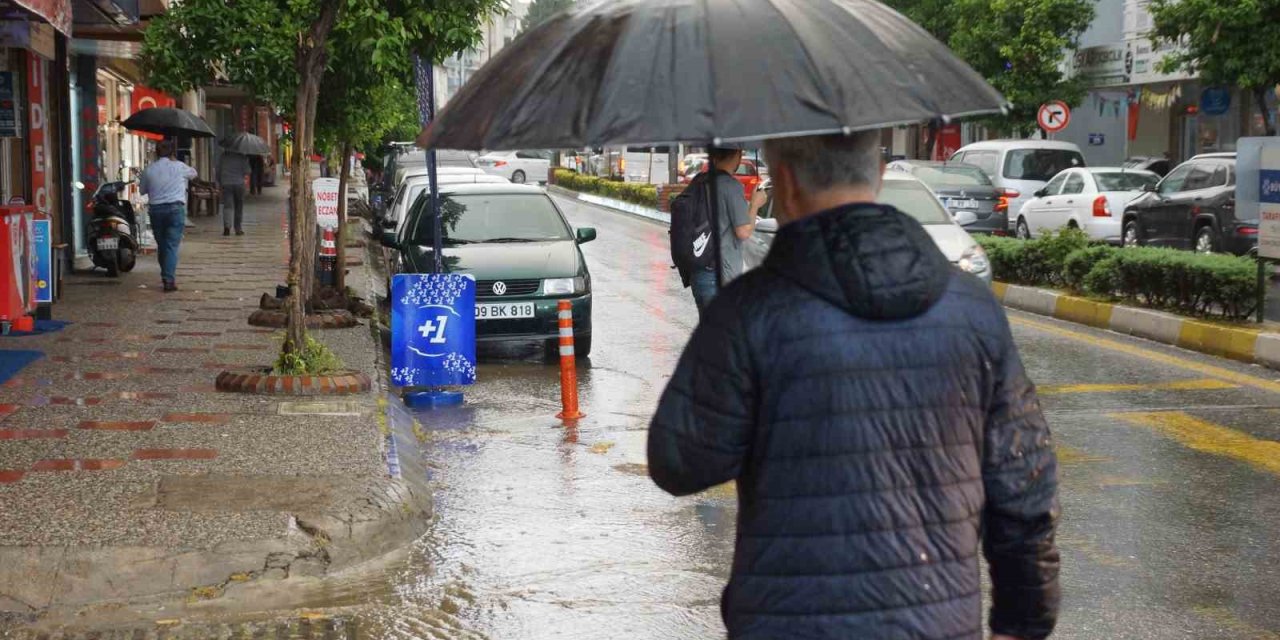 Aydın’da beklenen yağış geldi