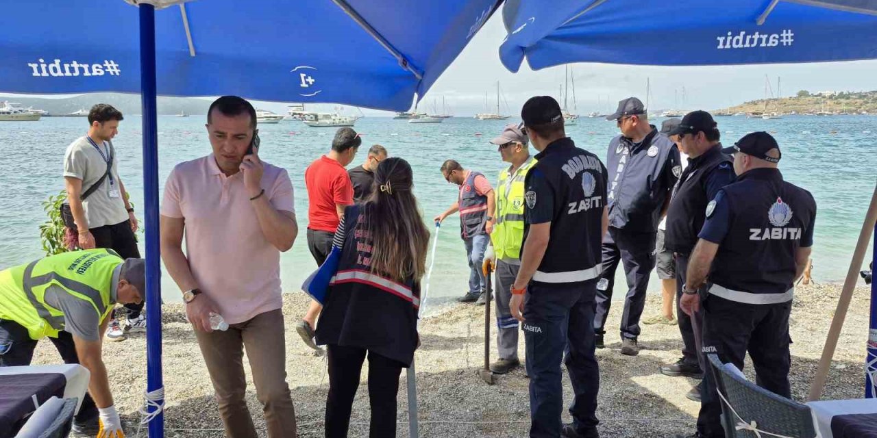 Sahilde işgale müdahale: Masalar kaldırıldı, şerit çekildi