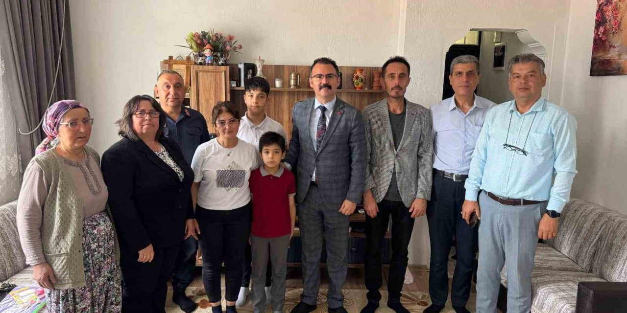 Kaymakam Ateş, şehit ailesi ile görüştü