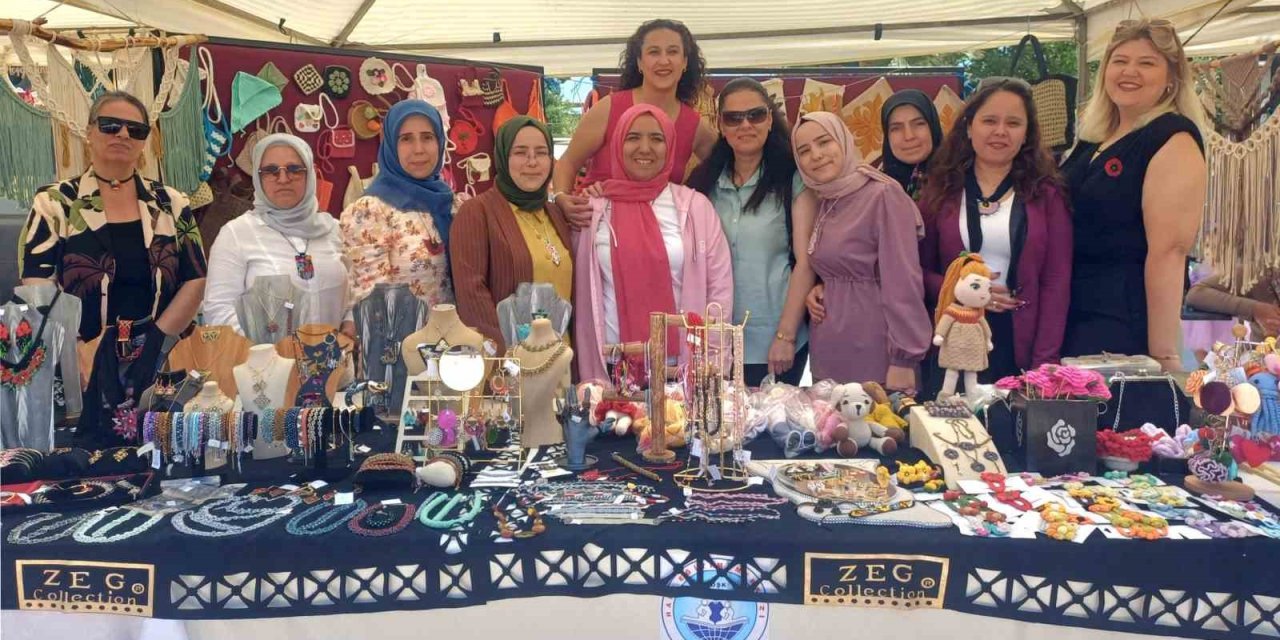 Köşklü kursiyerler el emeği ürünlerini sergiledi