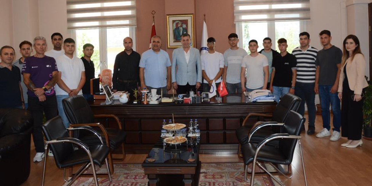 Geleceğin ahileri Aydın esnaf odalarında buluştu