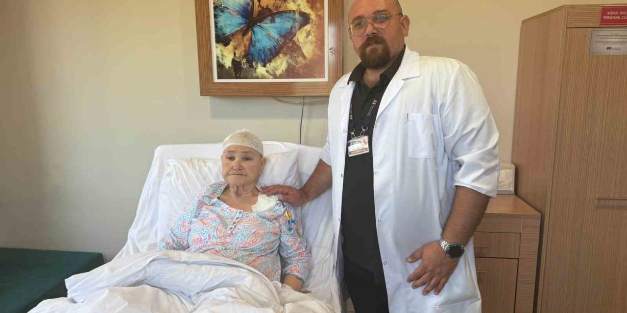 Esnaf Hastanesi’nden başarılı beyin tümörü ameliyatı
