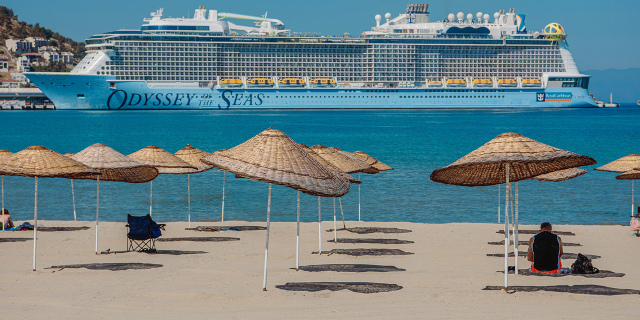 Kuşadası’nda plajlar sezona hazır!