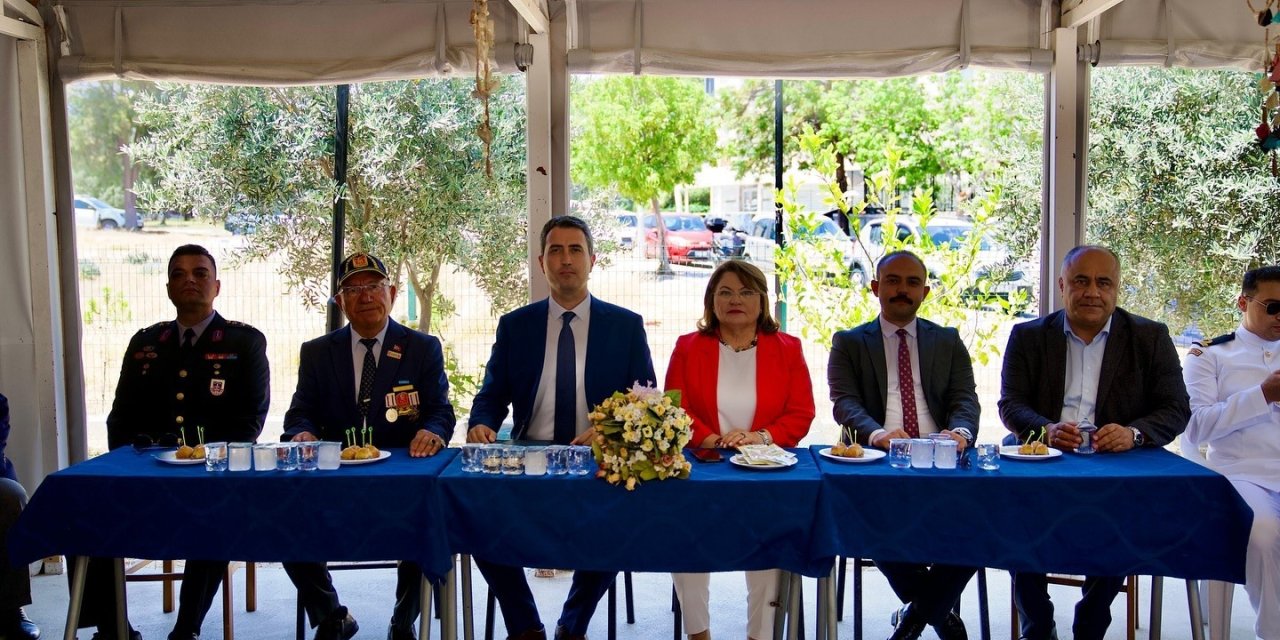 Didim’de ilçe protokolü bayramlaştı
