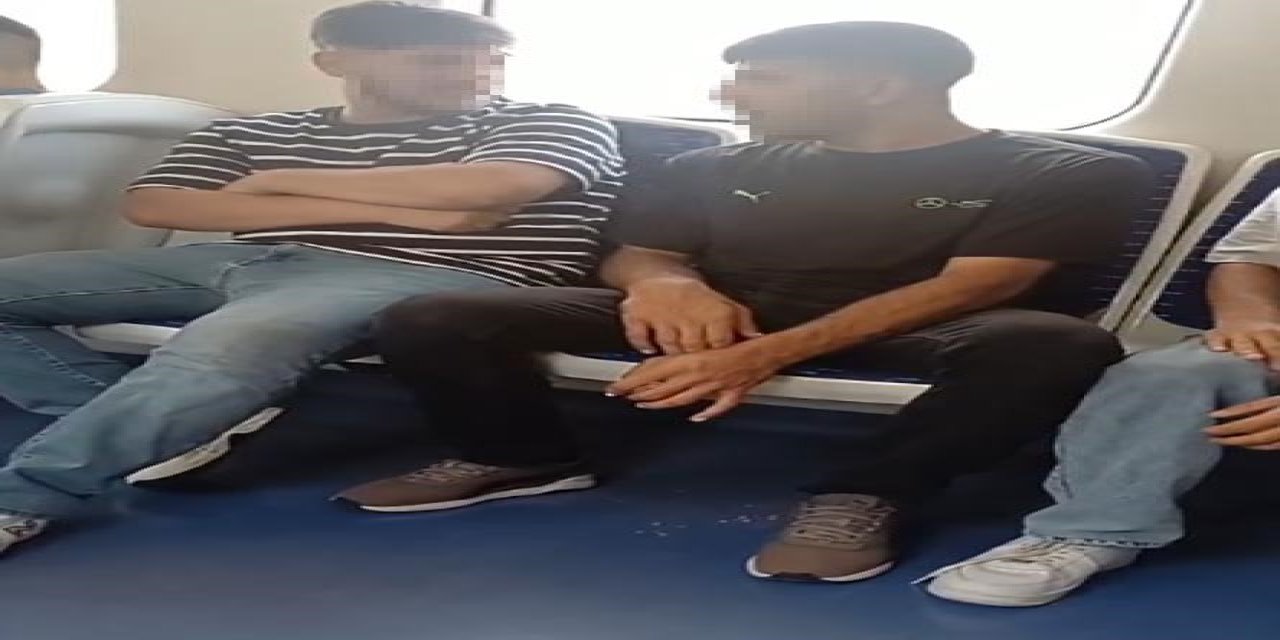 Kalabalığa aldırmadan İZBAN’da sigara içti, o anlar kamerada