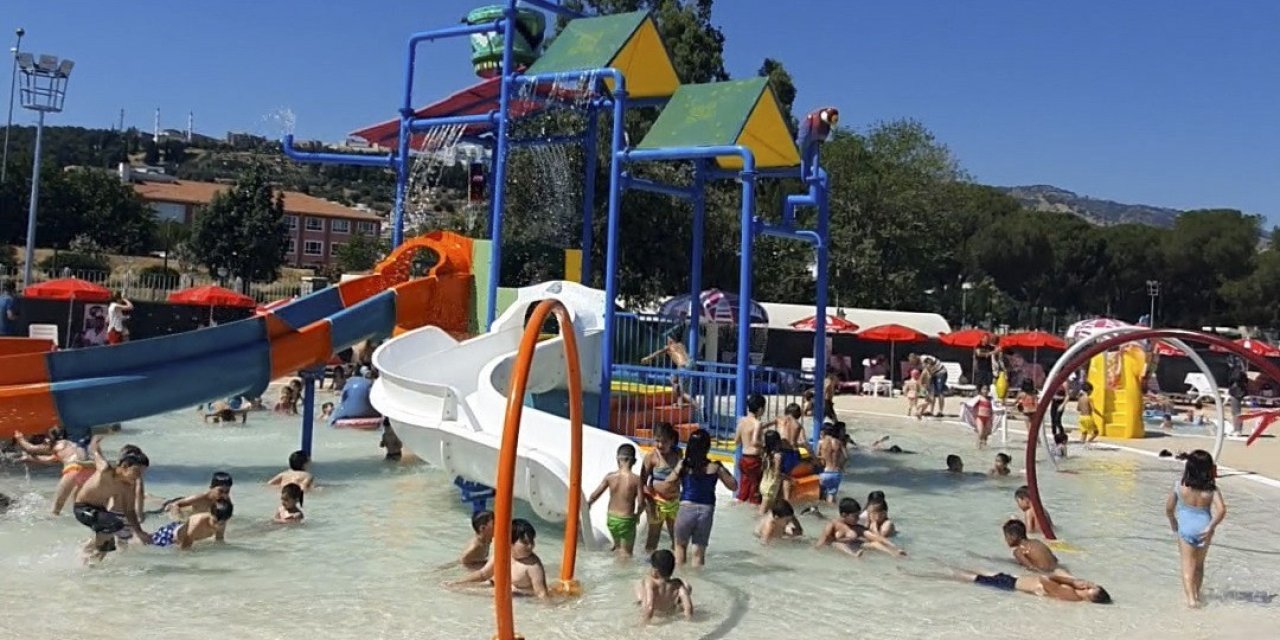 Başkan Çerçioğlu bu yıl da çocukları aquapark ile buluşturacak