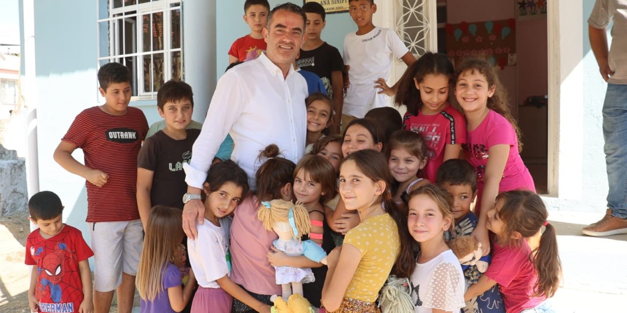 Özgür Arıcı: "Baba; varlığı ile güç veren, aile birliğinin bel kemiğidir"