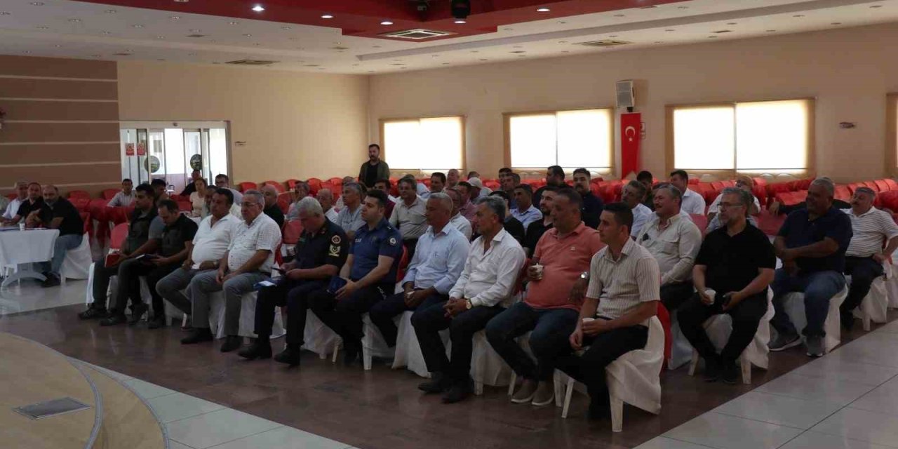 Bozdoğan’da Muhtarlar İstişare Toplantısı düzenlendi