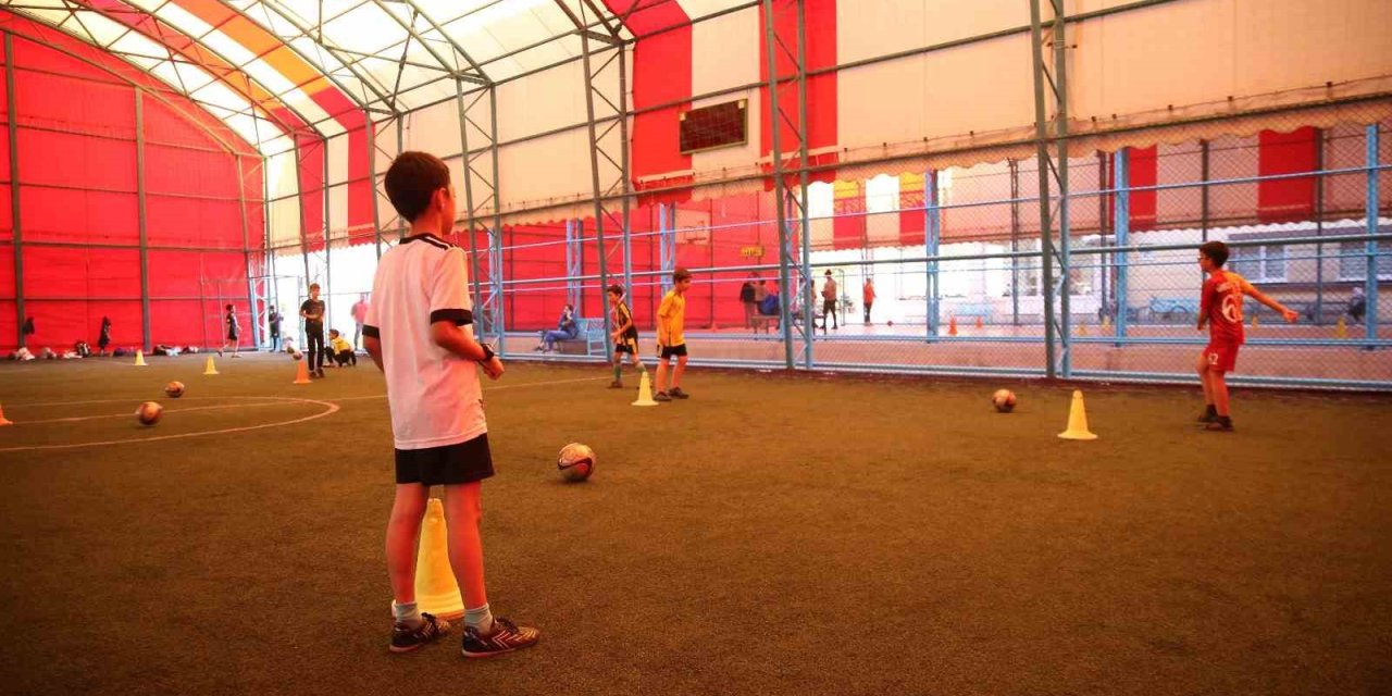 Merkezefendi’de Yaz Spor Okulları için kayıtlar sürüyor