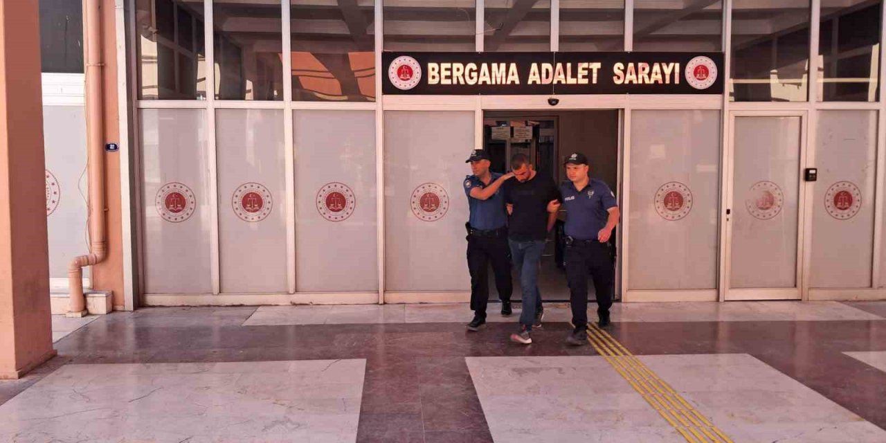 Uyuşturucu tacirleri motosikletli polislere yakalandı