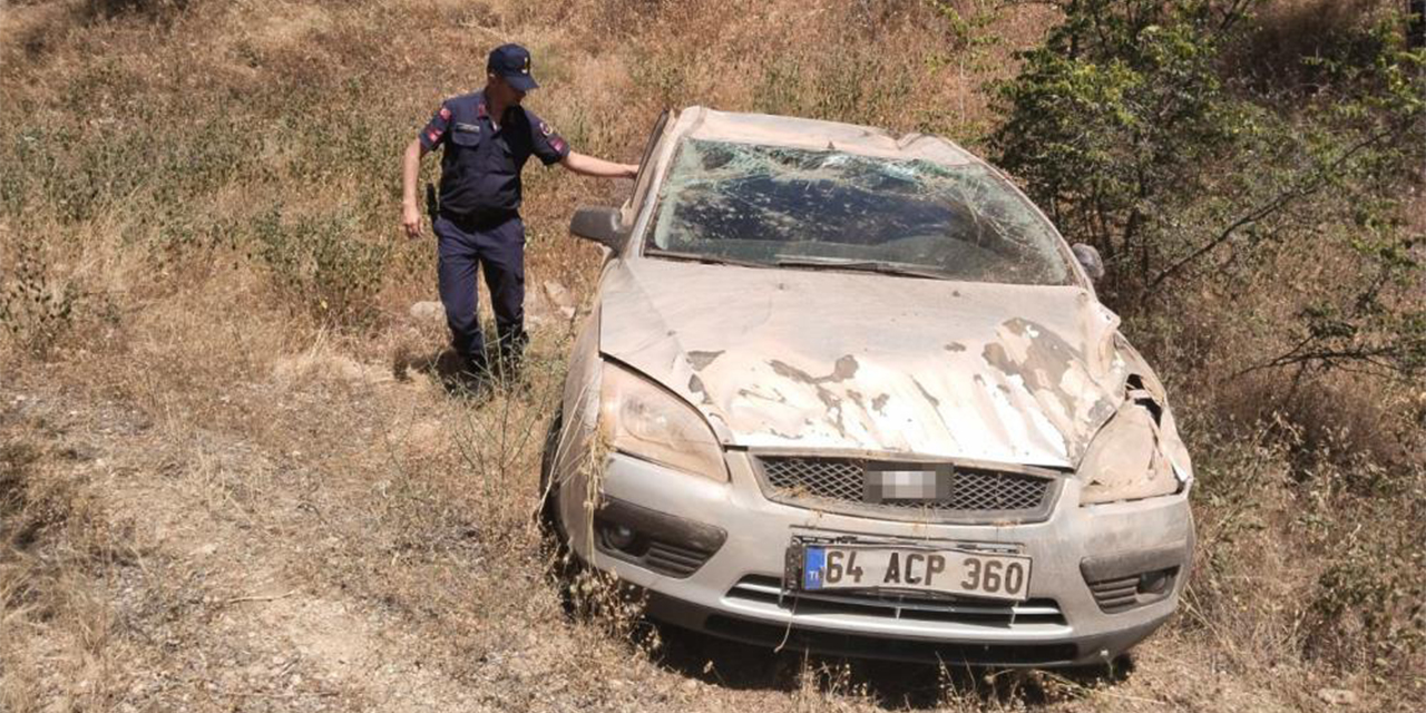 Dönüş yolunda facianın eşiğinden döndüler: Uyuklayan sürücü şarampole uçtu!