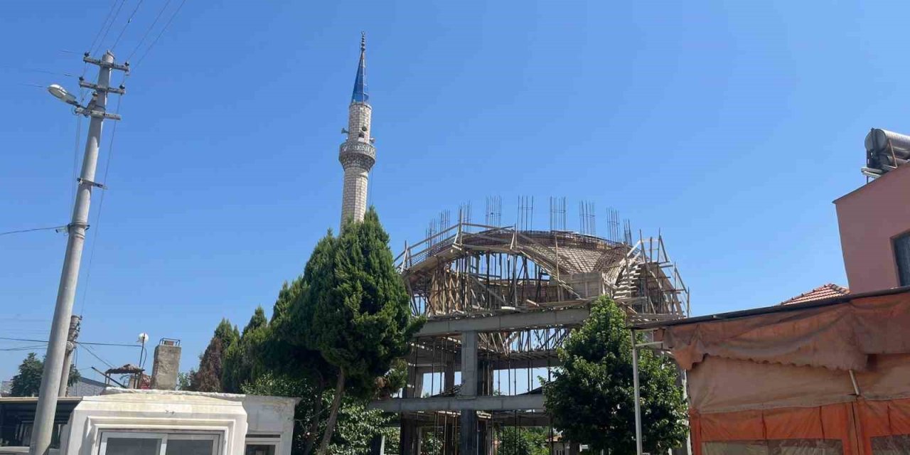 Acarlar Pazaryeri Camii destek bekliyor