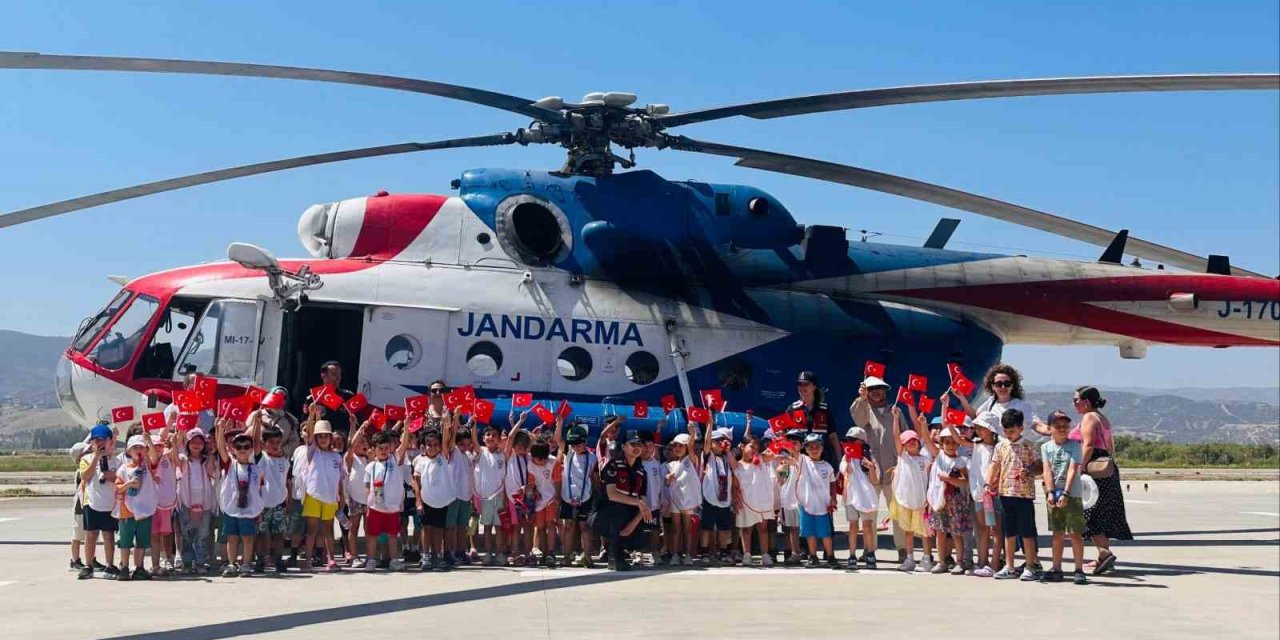 Anaokulu öğrencileri jandarmayı yakından tanıdı
