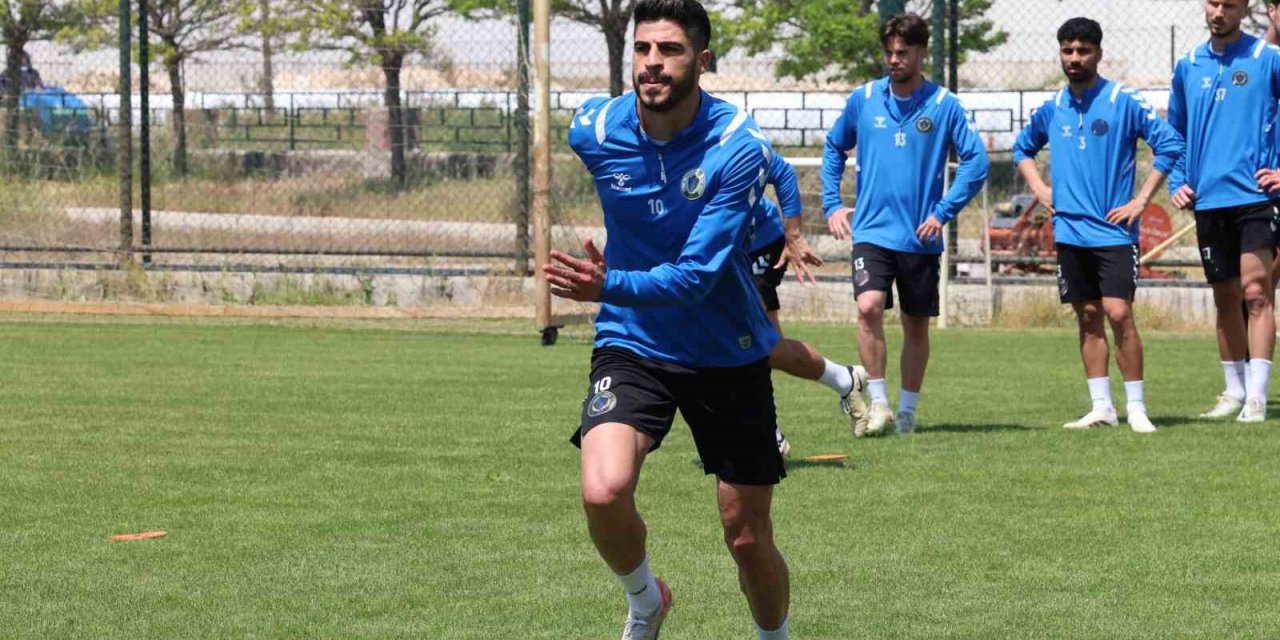Menemen FK’da, Mazlum Demir takımdan ayrılıyor