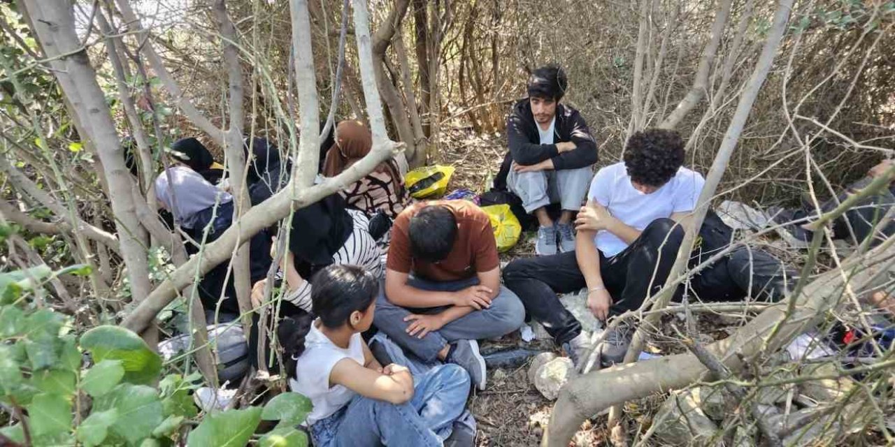 Didim’de 17 düzensiz göçmen yakalandı