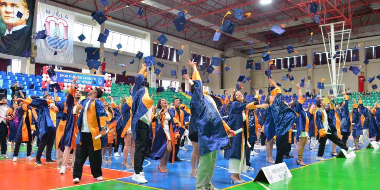 MSKÜ Spor Bilimleri Fakültesinde mezuniyet töreni