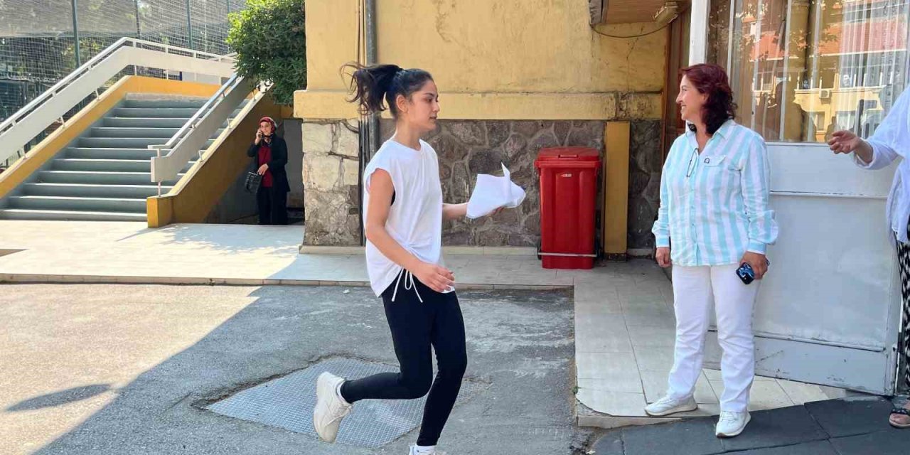 Sınava yine son anda yetiştiler