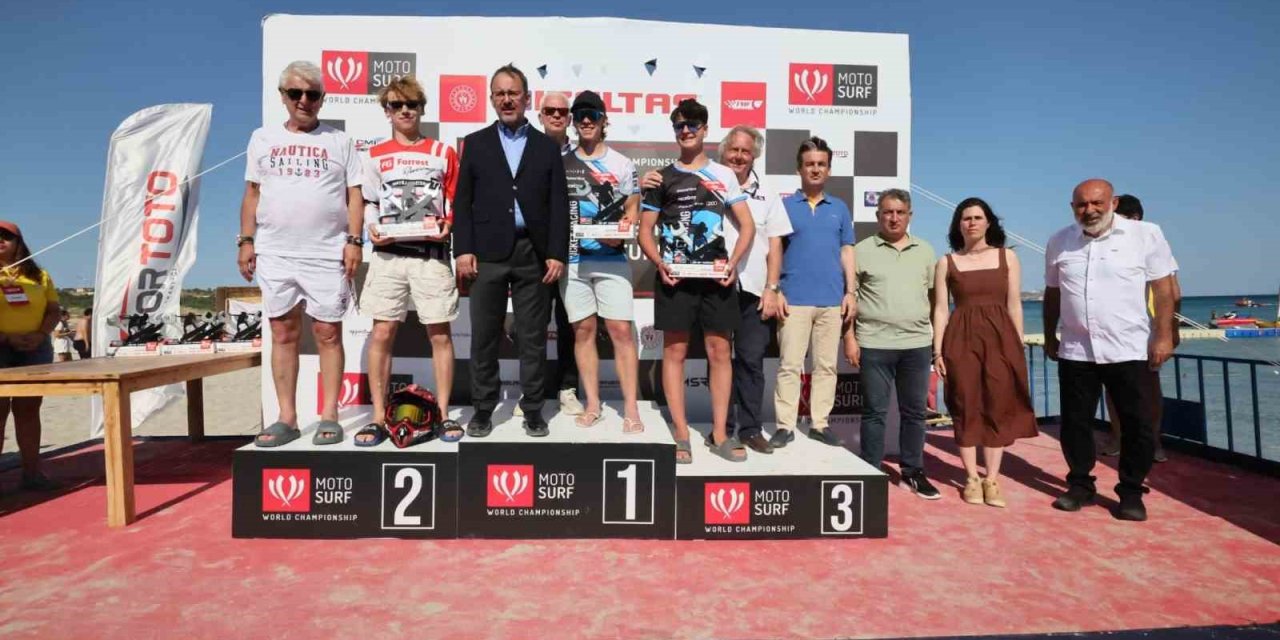 Dünya Motosurf Şampiyonası’nda final heyecanı Çeşme’de yaşandı
