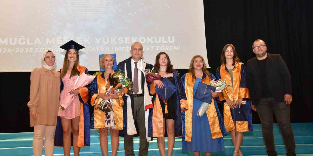 Muğla MYO ile Dalaman MYO’da mezuniyet sevinci