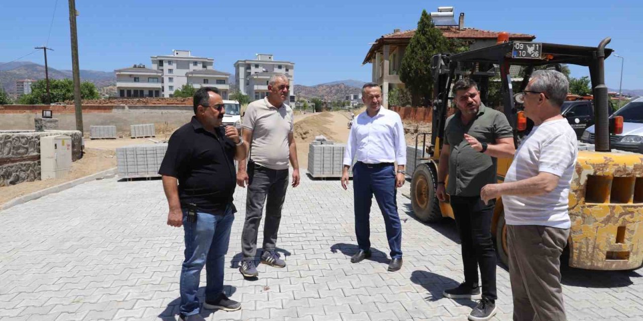 Başkan Tetik, ekiplerin çalışmasını yerinde inceledi
