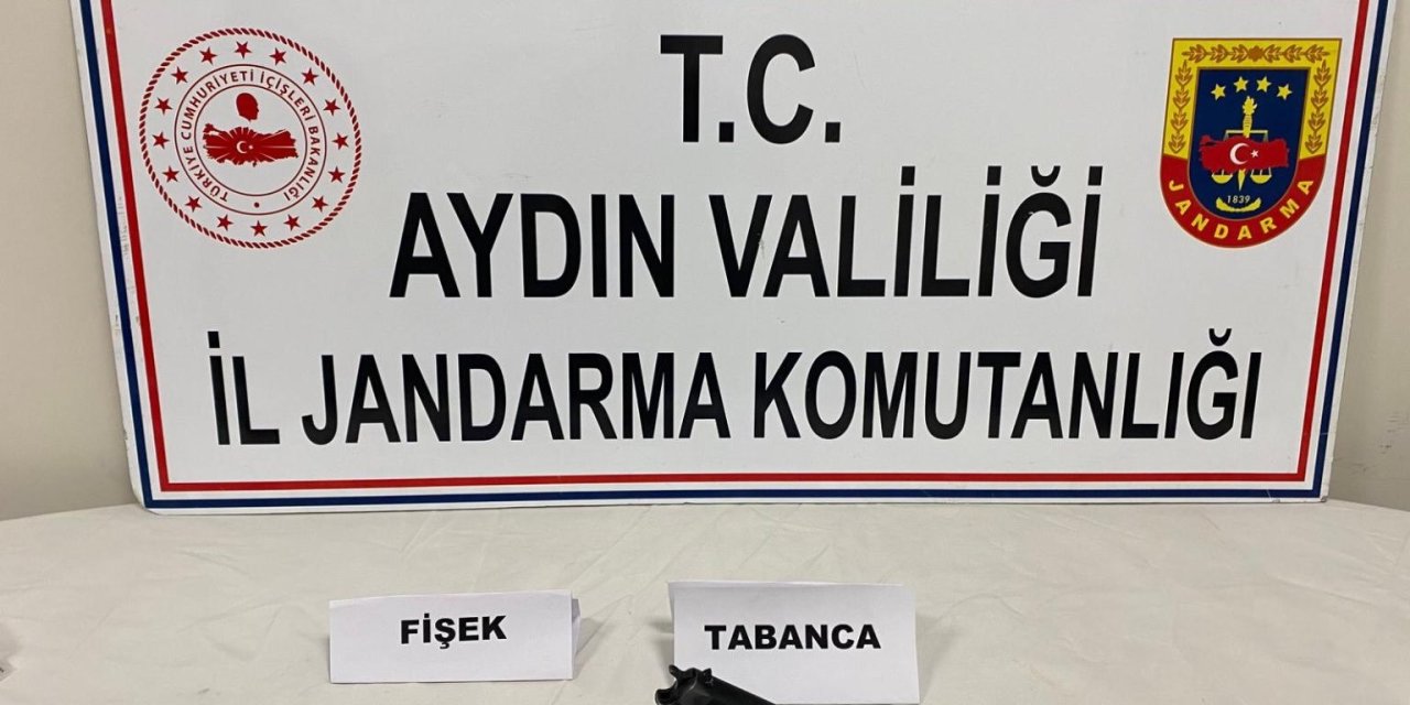 Koçarlı’da ruhsatsız silah ele geçirildi