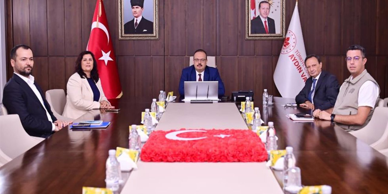 Aydın’da sokak hayvanları sorunu masaya yatırıldı