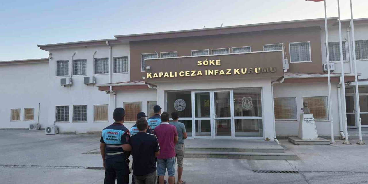 Kaçak kazı yaparken suçüstü yakalandılar