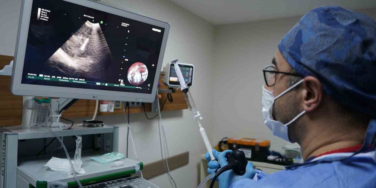 İEÜ Medical Point Hastanesi Akciğer Sağlığı Merkezi’nde EBUS ile ameliyatsız tanı