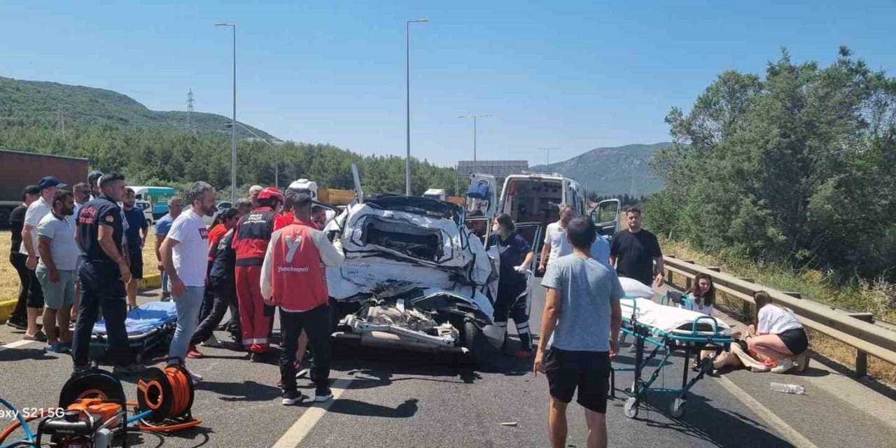 Menteşe’de kaza: 2’si ağır 4 yaralı