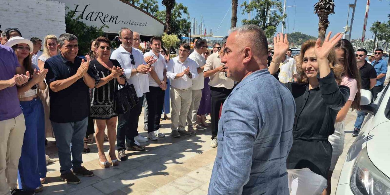Kaymakam Mustafa Çit ve ailesine veda töreni
