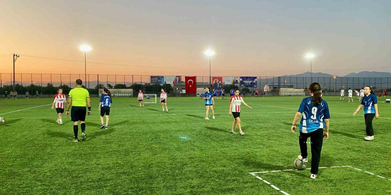 Koçarlı’da futbol turnuvası başladı