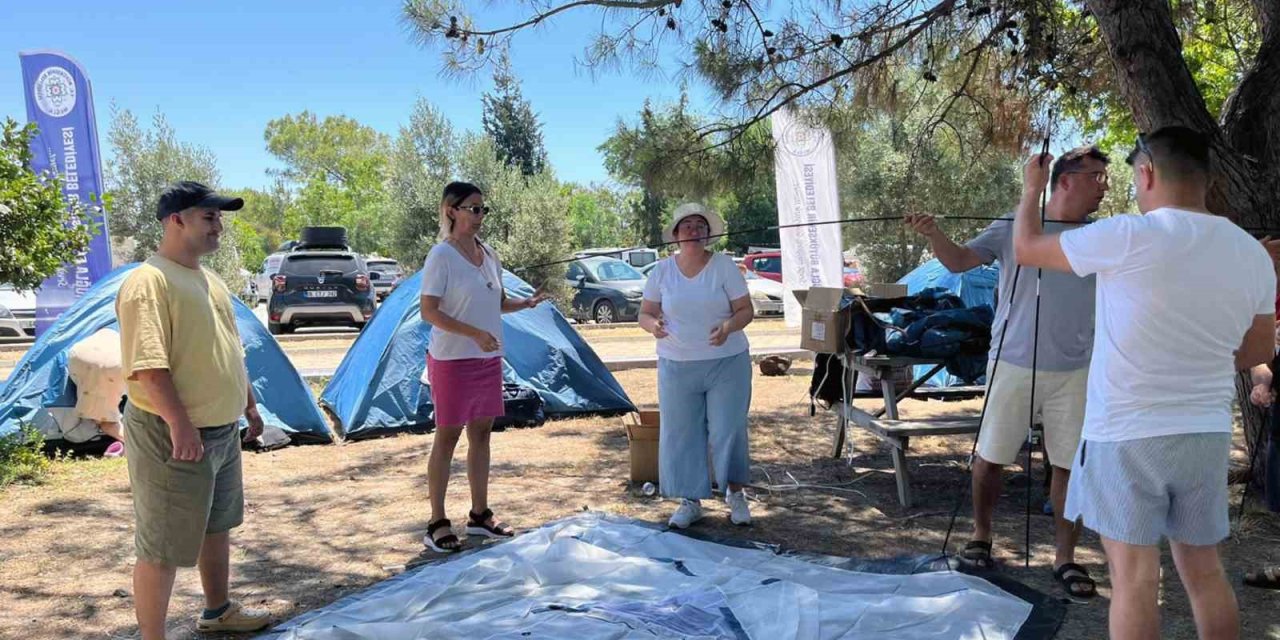 Büyükşehir Engelsiz İzciler kampı ile Sarıgerme’yi renklendirdi