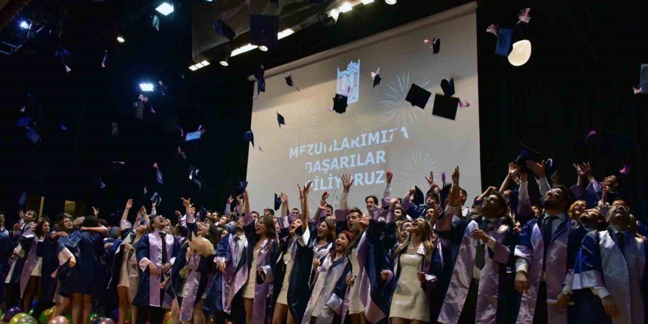 Sağlık ordusuna 170 yeni mezun